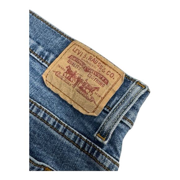 Vintage Levi's 550 Relaxed Boot Cut Jeans Women's Size 16 Long Blue Denim Y2K - Picture 8 of 9